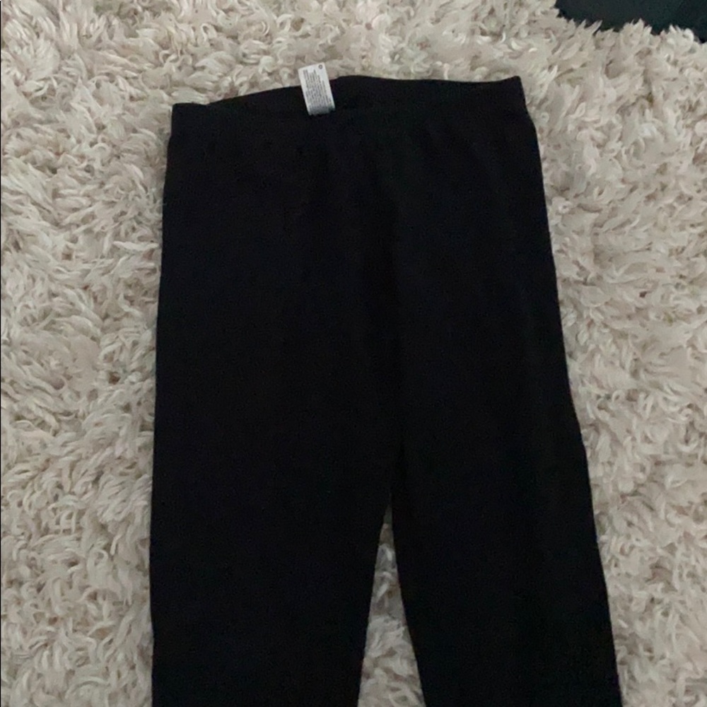 Black leggings